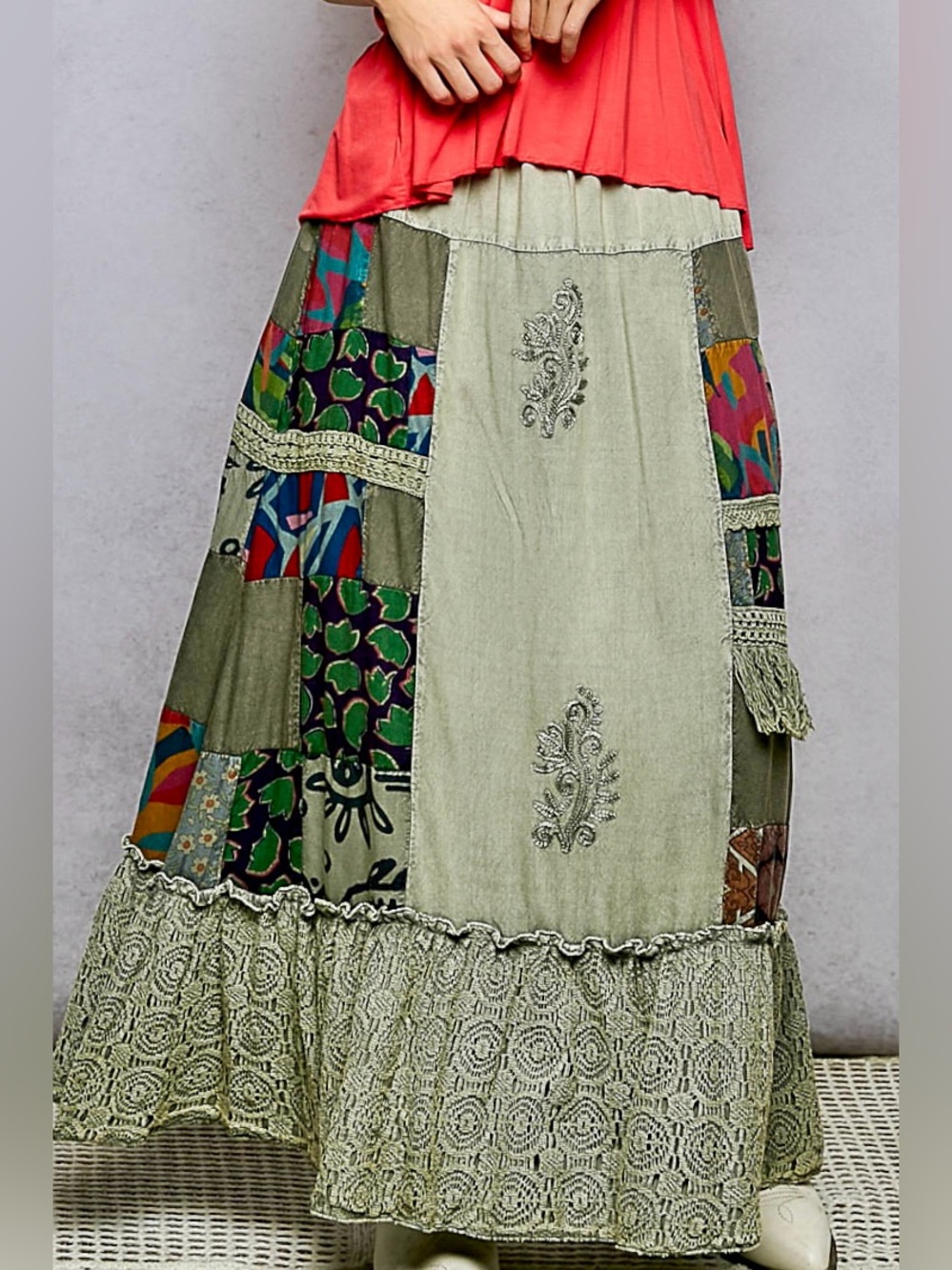 ❤️Hello Gorgeous! POL Printed Patchwork Embroidered Ruffled Skirt- Sage Multi - Picture 3 of 12